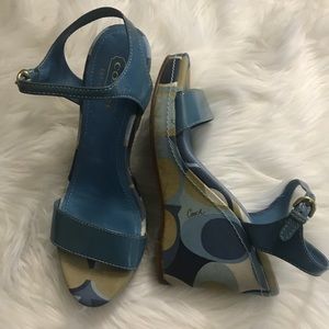 Coach Klara Women Size 7.5B Buckle Blue Platform
